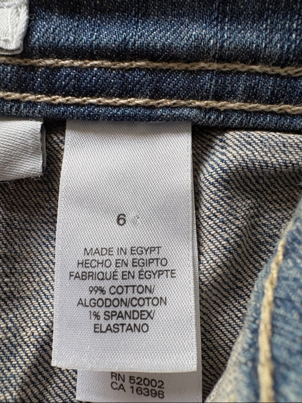 Liz&Co. Denim Drawstring Waist Capri Length Pants - Lt. Blue Women’s Size 6-8 - Picture 6 of 10